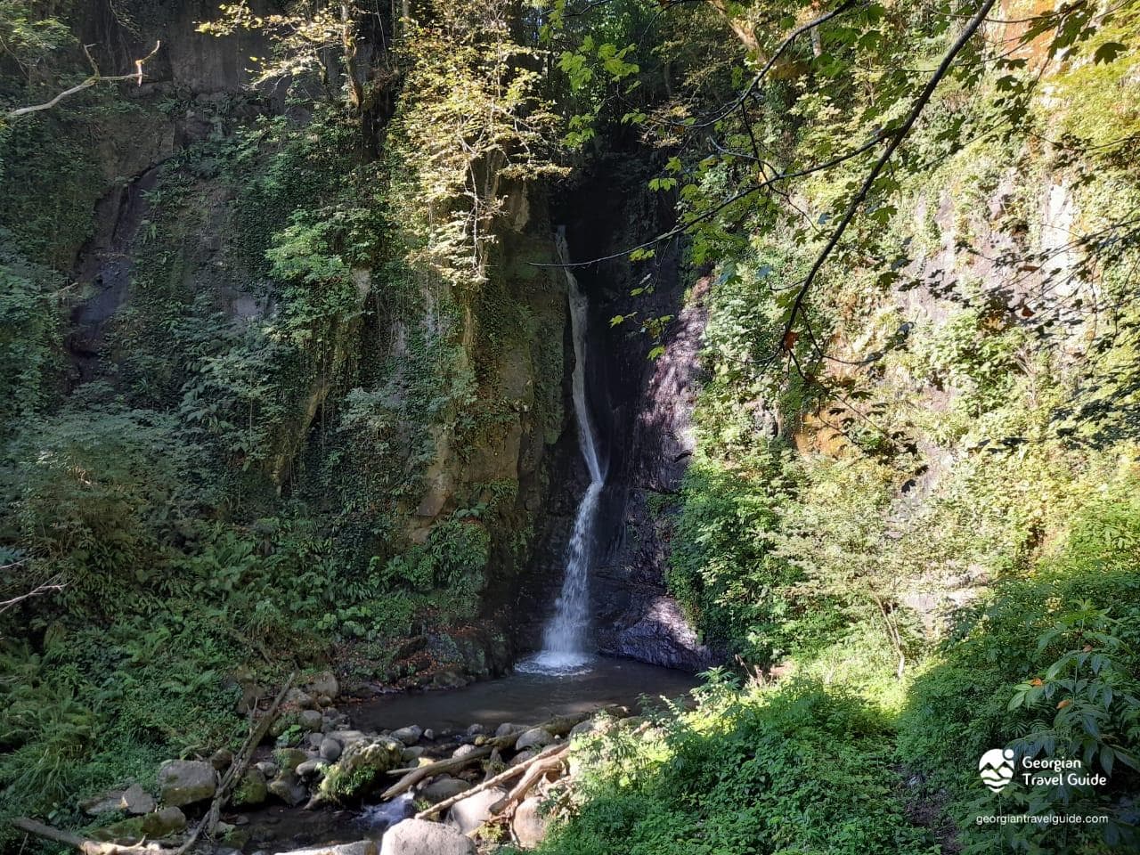 ძენძმანის ჩანჩქერი (Dzenwmani Waterfall) 1